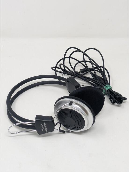Fender Other - Fender Stereo Wired Headphones InLine Volume Controller Guitar Headphone Tested
